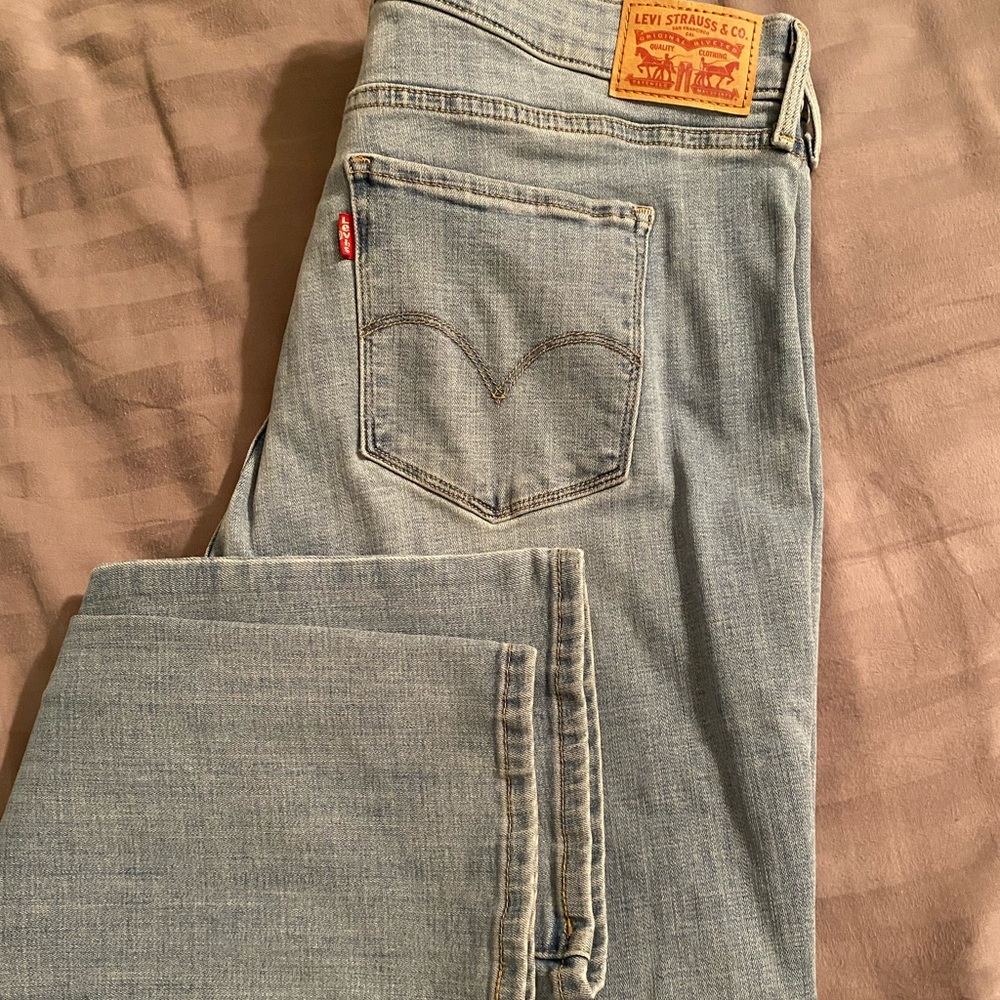 Levi slim jeans